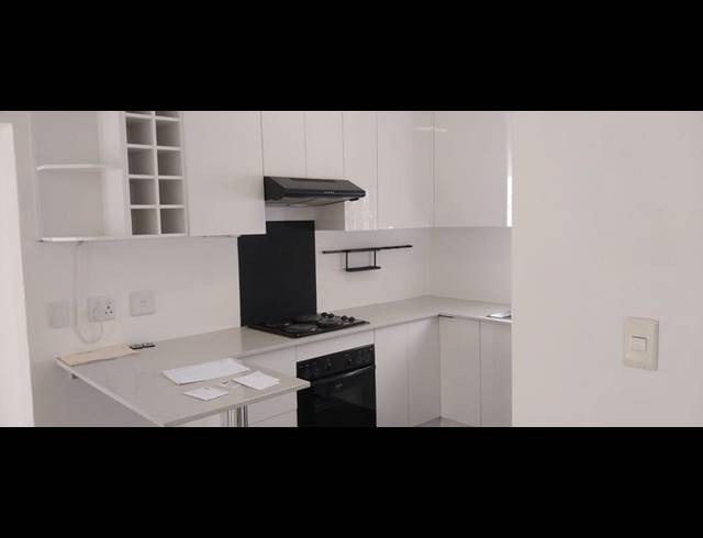 2 BEDROOM TOWNHOUSE FOR SALE IN ORIEL